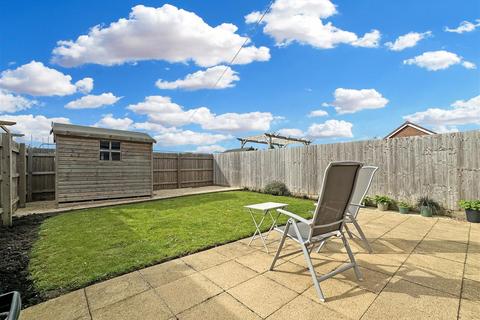 3 bedroom semi-detached house for sale, Marigold Way, Newark