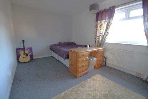6 Crispin Road, Manchester, M22 0LU