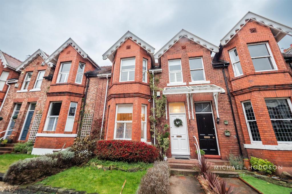 Holmlands Park North, Ashbrooke, Sunderland 4 bed terraced house for