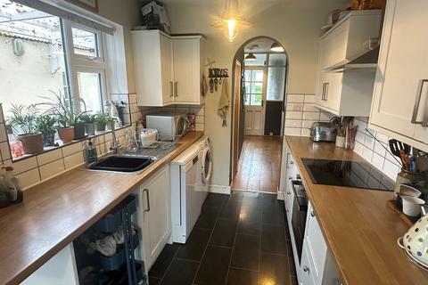 3 bedroom semi-detached house for sale - Westfield Street, Hereford, HR4