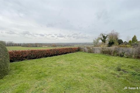 1 Broadfields, Goffs Oak, Waltham Cross, EN7 5JU