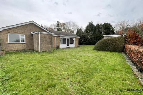 1 Broadfields, Goffs Oak, Waltham Cross, EN7 5JU