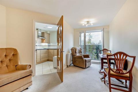 1 bedroom apartment for sale, Dutton Court, Station Approach, Off Station Road, Cheadle Hulme, Cheadle