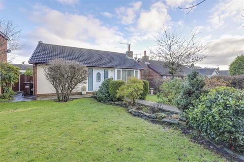 2 bedroom detached bungalow for sale - Helmshore Road, Helmshore, Rossendale