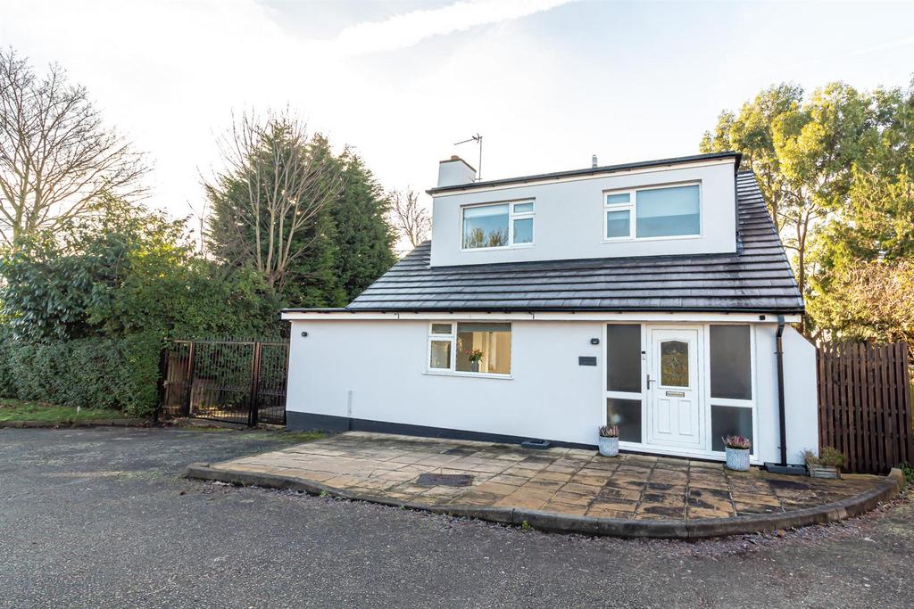 Carlton Vale Close, Carlton, Nottingham 3 bed detached house for sale