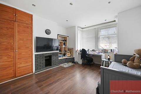 1 bedroom flat for sale, Western Avenue, London