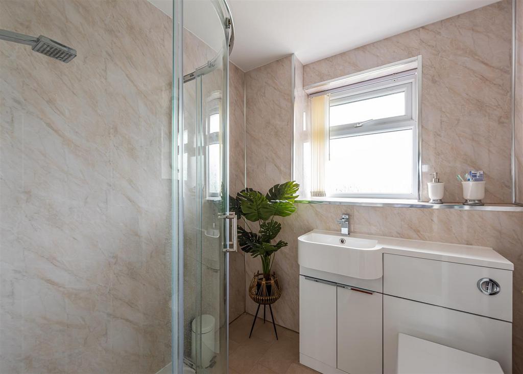 7 Leasowe Drive-shower room.jpg