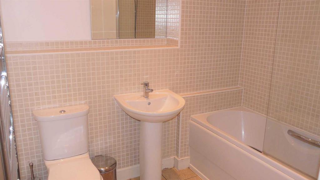 Castle Quays Close, Nottingham, Nottinghamshire 2 bed apartment to rent