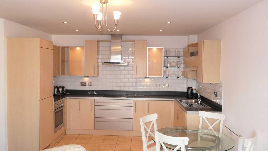 Castle Quays Close, Nottingham, Nottinghamshire 2 bed apartment to rent