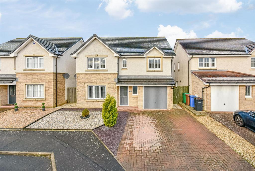 54 Hilton Road, Cowdenbeath, KY4 9EJ 4 bed detached house for sale £