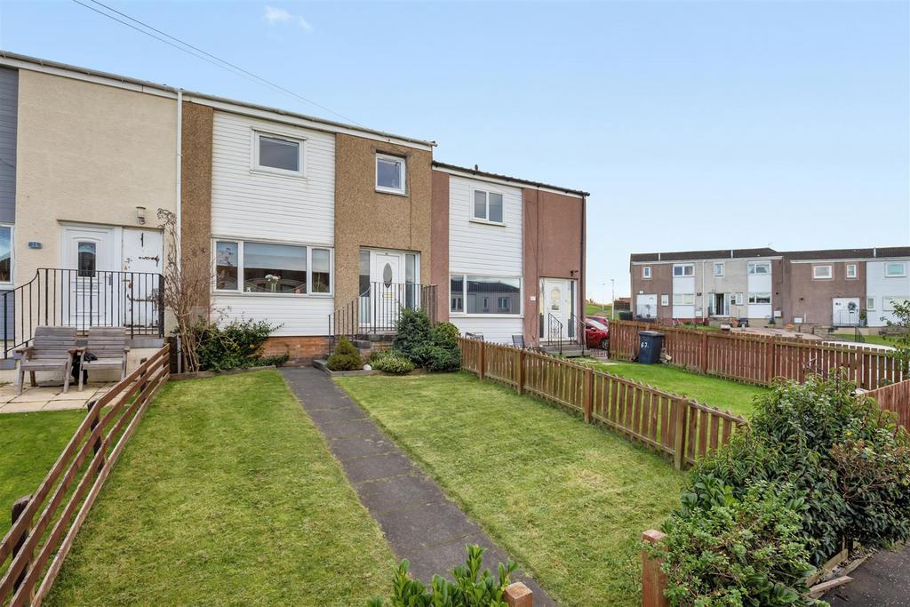 69 Grampian Road, Rosyth... 3 bed terraced house £135,000
