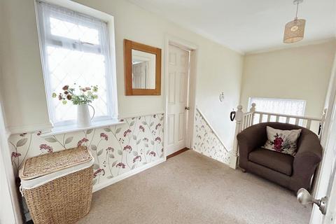 8 Dean Croft, Herne Bay, CT6 7DU