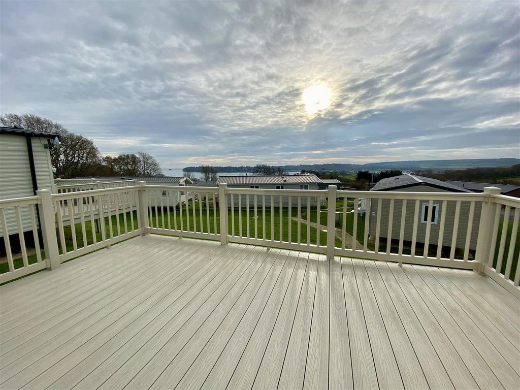 Nodes Road, St. Helens, Ryde 2 bed mobile home for sale £50,000