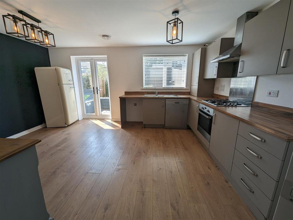 Baldwin Lane, Darlington 4 bed terraced house for sale £82,500