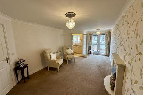 1 bedroom apartment for sale, Fairweather Court, Darlington