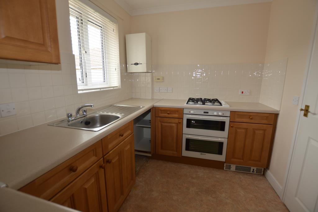 Somer Court, Midsomer Norton 2 bed flat £850 pcm (£196 pw)