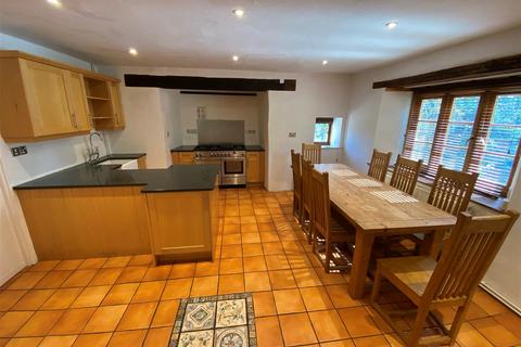 4 bedroom detached house to rent, Rackenford, Tiverton