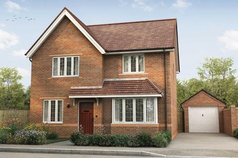 4 bedroom detached house for sale - Plot 148, The Langley at Bloor Homes On the Green, Cherry Square, Off Winchester Road RG23