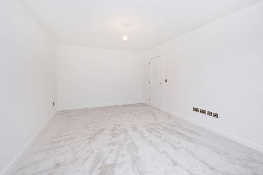 26 Whitehills Wynd, Cove, Aberdeen, AB12 3US 5 bed detached house for