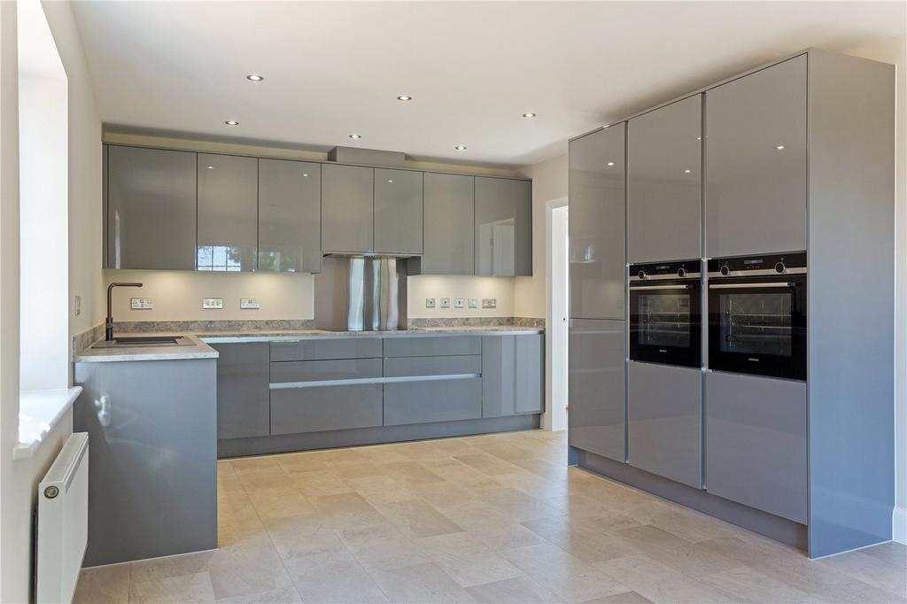 Houghton Grange, Houghton, St Ives, Cambs, PE28 4 bed detached house