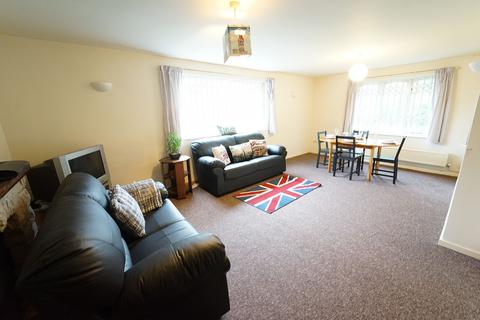 4 bedroom house to rent - 46 Wollaton Road, Wollaton, Nottingham, NG8 1FE