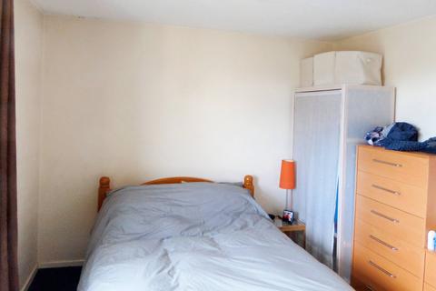 undefined, Maresfield, Croydon CR0