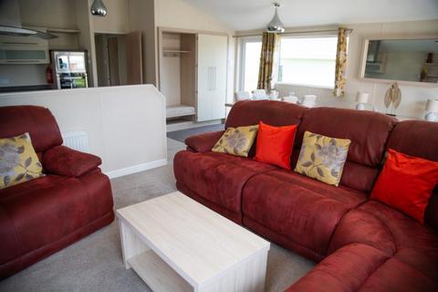 2 bedroom lodge for sale, Meadows Retreat Lodge Park