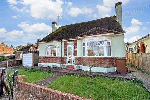 2 bedroom detached bungalow for sale, Rowland Avenue, Gillingham, Kent