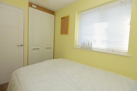 27 Blakemore Close, Birmingham, B32 3DZ