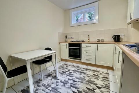 46 Bonhay Road, Exeter, EX4 4BP
