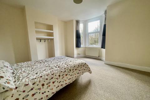 46 Bonhay Road, Exeter, EX4 4BP