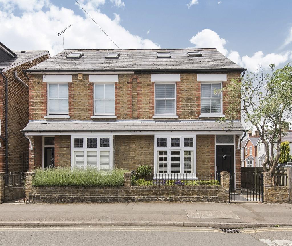 Elmgrove Road, Weybridge, KT13 4 bed semidetached house £779,950