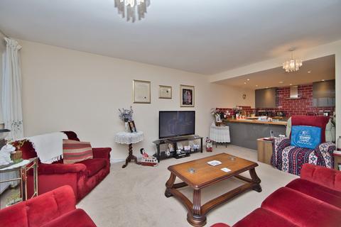 3 bedroom apartment for sale, West Terrace, Folkestone, CT20