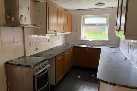 Ynyslas Intervalley Road, Banwen, Neath, SA10 9LR