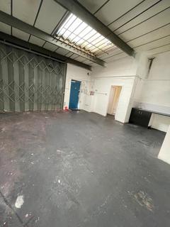 Property to rent - Unit 4 :: Crown Industrial