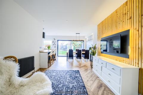 36 Bell Lane, Kitts Green, Birmingham, B33 0HT