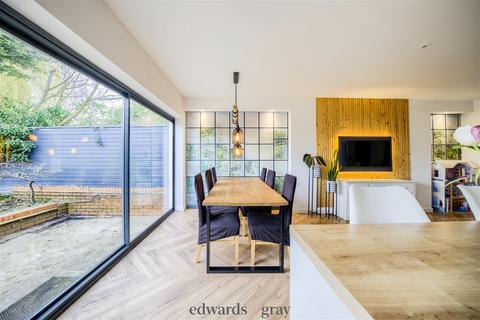 36 Bell Lane, Kitts Green, Birmingham, B33 0HT
