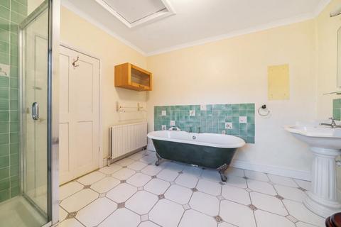 3 bedroom end of terrace house for sale, Newbury,  Berkshire,  RG14