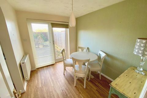 8 Gateway Close, Wootton, Northampton, NN4 6ES