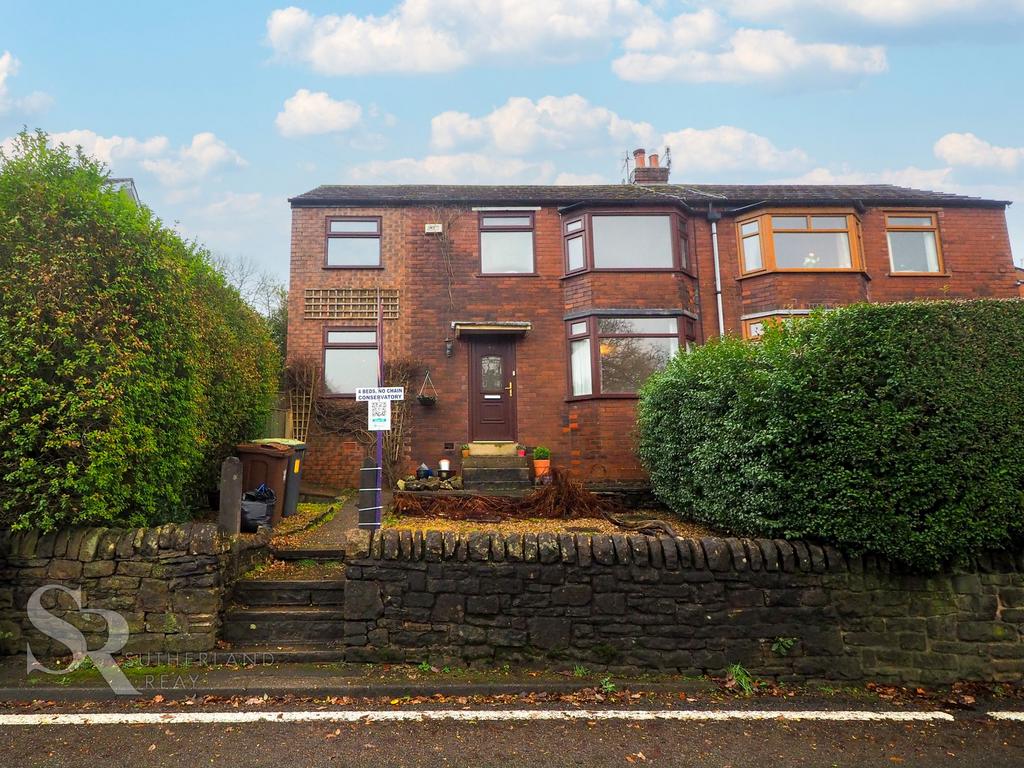 New Mills Road, Hayfield, SK22 4 bed semidetached house £285,000