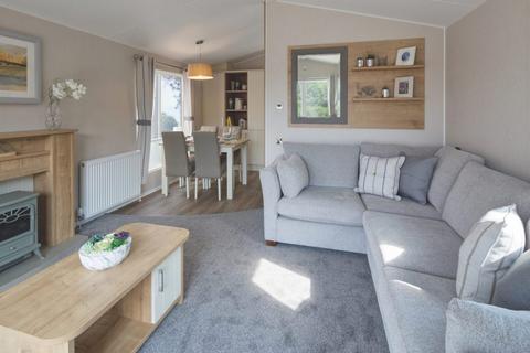 2 bedroom lodge for sale - Juliots Well Holiday Park