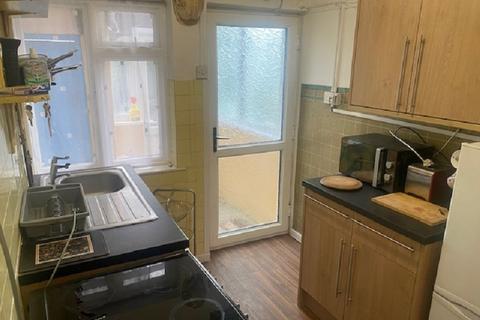13 Henneuadd Road, Abercrave, Swansea, SA9 1XQ