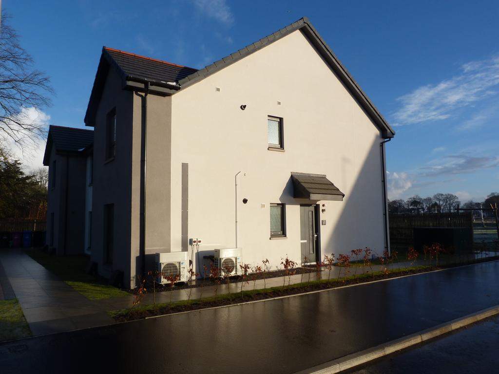 Fyvie Green, Elgin 2 bed flat £800 pcm (£185 pw)