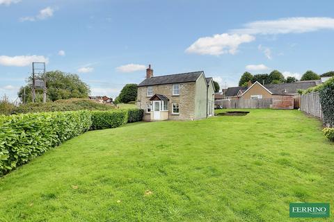 (Large Garden), Joyford Hill, Coleford, Gloucestershire. GL16 7AH