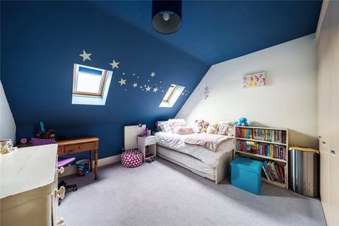 207 Ember Lane, East Molesey, KT8 0BU