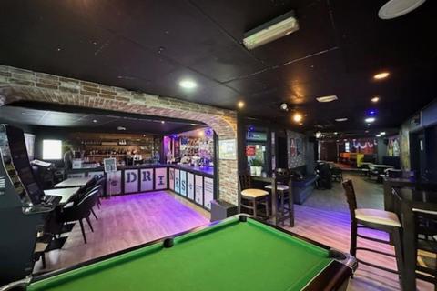 Bar and nightclub for sale - Leasehold Bar & Fast Food Kitchen Located In Coventry City Centre