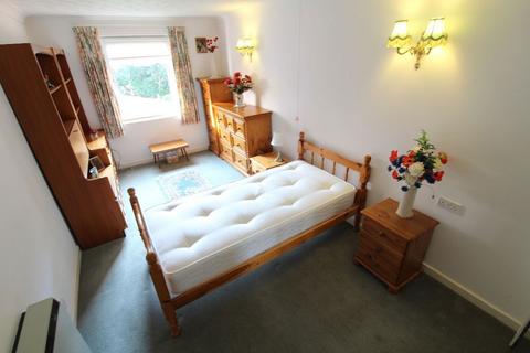 1 bedroom flat for sale - Corfton Drive, Wolverhampton, West Midlands, WV6 8PE