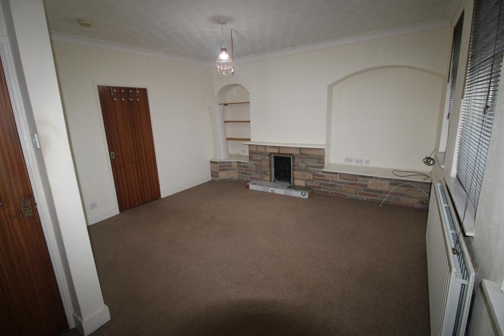 Doe Royd Crescent, Sheffield, South Yorkshire 3 bed house for sale £