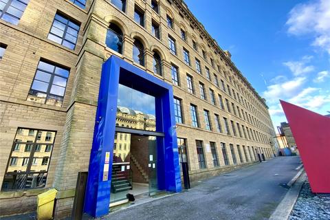 2 bedroom flat for sale, Silk Warehouse, Bradford, West Yorkshire, BD9