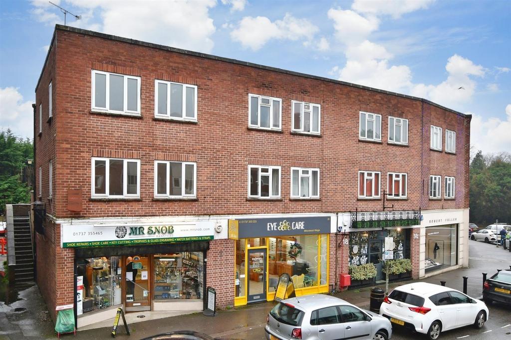 High Street, Banstead, Surrey 3 bed duplex for sale £300,000